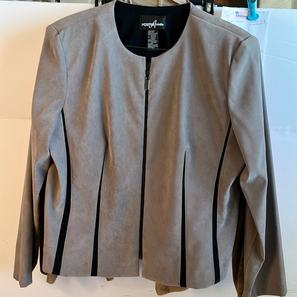 Women's Gray Jacket